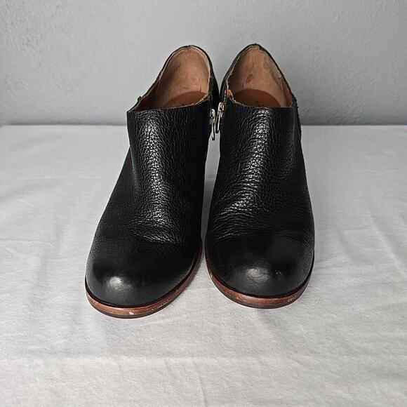 Kork-Ease Holmes Ankle Leather Wedge Heel Black Booties Size 8 Work Casual - Picture 2 of 10